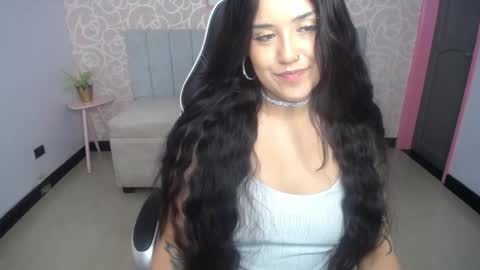 ailyn_ch1 online show from October 25, 2025, 4:57 pm