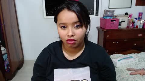 AINARA  LIZ online show from December 30, 2024, 1:04 am