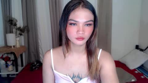 airy_lust online show from October 22, 2025, 4:07 pm