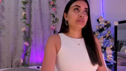 Aisha online show from December 30, 2024, 10:34 pm