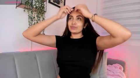 Snapshot of aisha_es chatting on February 26, 2026, 11:04 pm Aisha online show from February 26, 2026, 11:04 pm