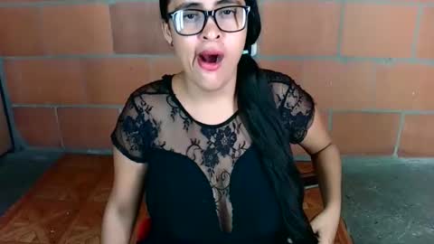 Snapshot of aisha_koswell3 chatting on February 15, 2026, 7:51 am aisha koswell3 online show from February 15, 2026, 7:51 am