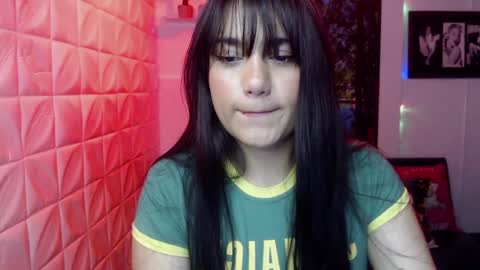 Aitana online show from December 3, 2024, 8:50 pm