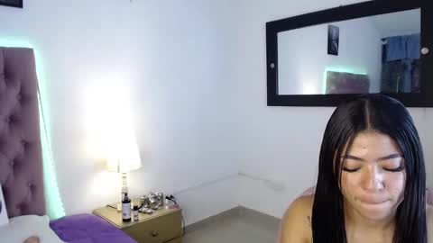 AIXA  online show from February 11, 2025, 11:33 pm