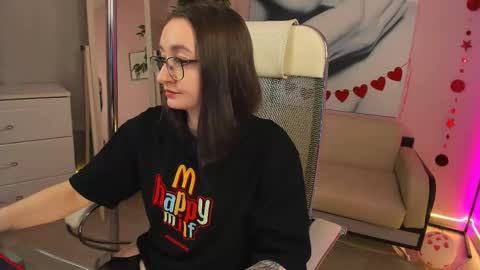 akaheby online show from February 23, 2025, 12:05 pm