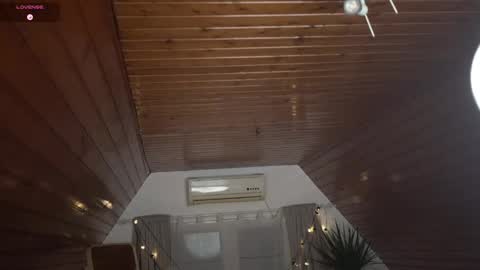 Akaneiro online show from January 21, 2025, 4:37 pm