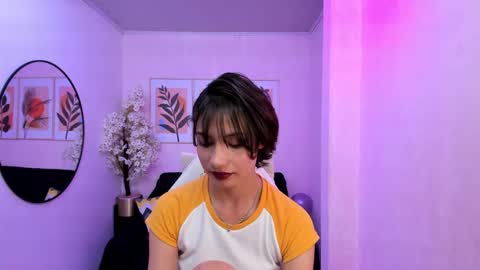 Azaka  online show from January 27, 2025, 3:39 pm