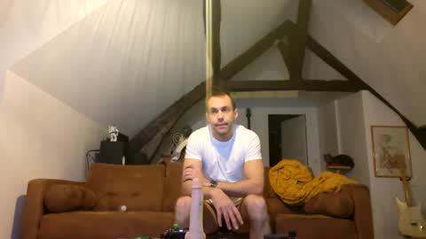 akila online show from December 14, 2024, 3:29 am