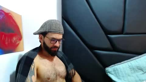 akiles online show from February 11, 2026, 1:21 am