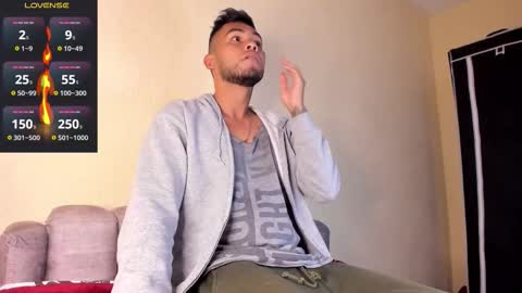 Akira online show from December 19, 2025, 11:28 am