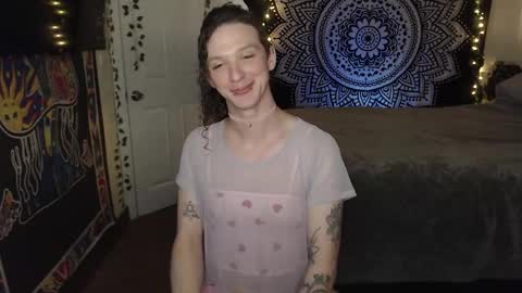 Snapshot of akirasuka chatting on December 13, 2025, 10:59 pm kirax online show from December 13, 2025, 10:59 pm