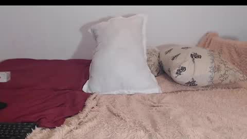 aktavian_w online show from January 12, 2025, 11:15 pm