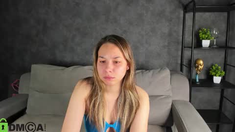 Al1ice online show from October 16, 2025, 1:39 am