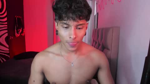 Ander uwu online show from December 4, 2025, 8:39 pm