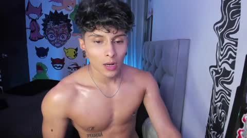 Ander uwu online show from April 16, 2026, 3:07 am