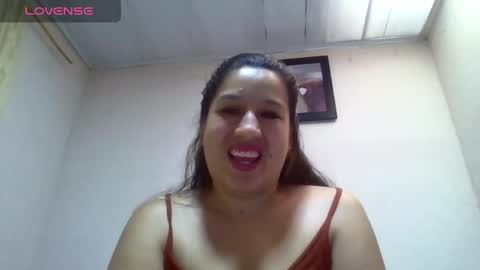 Snapshot of alahia_fox chatting on February 28, 2025, 3:59 pm alahia online show from February 28, 2025, 3:59 pm