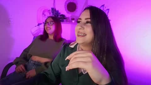 alaia online show from April 16, 2026, 3:40 am