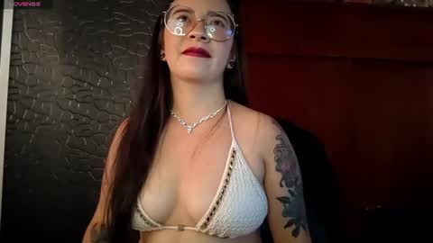 Snapshot of alaia_soul_ chatting on June 16, 2026, 9:28 pm AlaiaSam online show from June 16, 2026, 9:28 pm