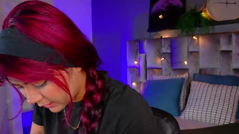  Alaia  online show from October 6, 2025, 11:40 am