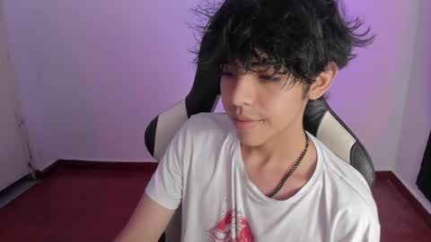 Snapshot of alan18n chatting on January 12, 2025, 5:34 am alan18n online show from January 12, 2025, 5:34 am