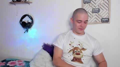 Snapshot of alan_hadid1 chatting on December 9, 2024, 1:18 am Alan Hadid online show from December 9, 2024, 1:18 am