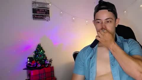 Snapshot of alan_hadid1 chatting on December 31, 2024, 4:06 am Alan Hadid online show from December 31, 2024, 4:06 am