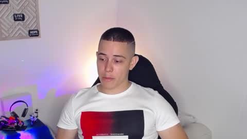 Snapshot of alan_hadid1 chatting on January 14, 2025, 12:11 am Alan Hadid online show from January 14, 2025, 12:11 am