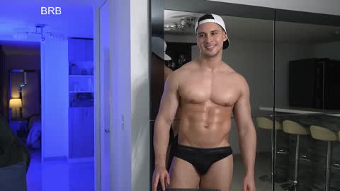 Snapshot of alan_vidal chatting on February 16, 2026, 6:09 am Alan Vidal online show from February 16, 2026, 6:09 am