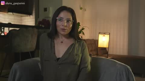 Snapshot of alana_gasparani chatting on February 21, 2026, 2:34 am Alana Gasparini online show from February 21, 2026, 2:34 am