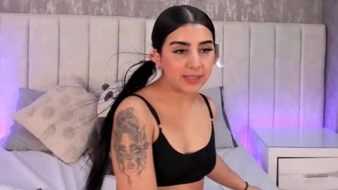 Alana online show from January 15, 2025, 9:41 pm