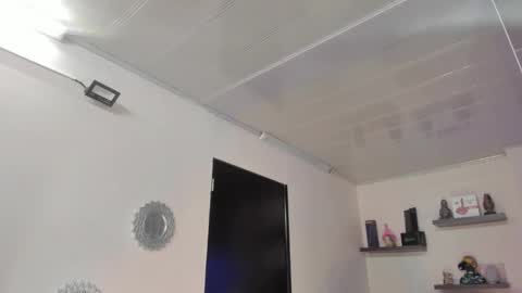 Maeve  online show from January 30, 2025, 11:01 am