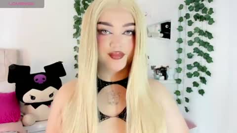 Snapshot of alana_muller_ chatting on July 8, 2026, 5:23 am Alana Muller online show from July 8, 2026, 5:23 am