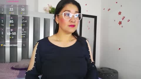 Alana  online show from October 23, 2025, 12:04 pm