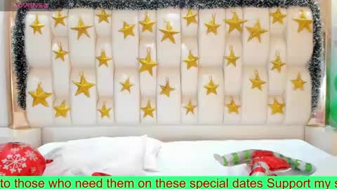 Snapshot of alana_then2 chatting on December 16, 2024, 11:39 pm online show from December 16, 2024, 11:39 pm