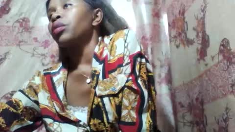 Snapshot of alanaangela chatting on June 7, 2026, 11:36 am AlanaAngela online show from June 7, 2026, 11:36 am