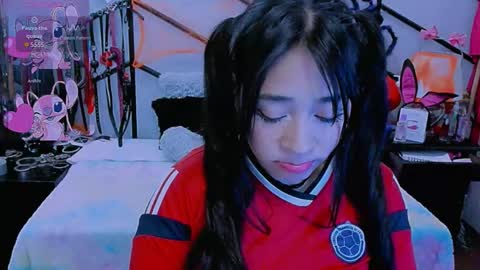 Alana online show from October 18, 2025, 6:41 pm