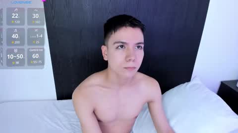 alanblack1 online show from February 19, 2025, 2:34 pm