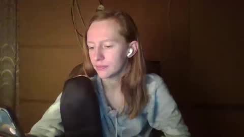 Snapshot of alane26 chatting on March 2, 2025, 9:43 pm Elisa online show from March 2, 2025, 9:43 pm