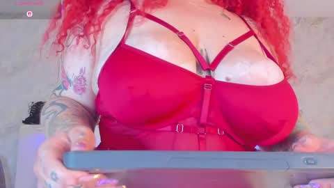 Alanna  online show from April 15, 2026, 1:12 am