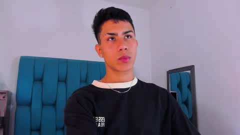 Snapshot of alannaughty_ chatting on December 1, 2024, 8:53 pm alannaughty_ online show from December 1, 2024, 8:53 pm