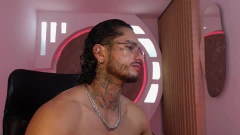 alan online show from November 2, 2025, 10:06 am