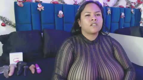 Snapshot of alba_sex10 chatting on December 31, 2024, 2:03 pm alba online show from December 31, 2024, 2:03 pm