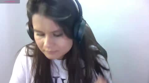 alba_toro535670 online show from January 20, 2025, 3:50 pm