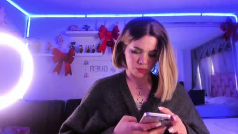 albaandthayron online show from January 4, 2025, 3:07 pm