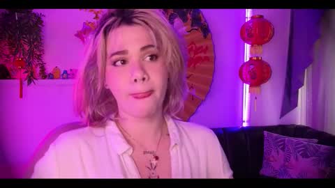 Snapshot of albaandthayron chatting on February 28, 2026, 12:06 pm albaandthayron online show from February 28, 2026, 12:06 pm