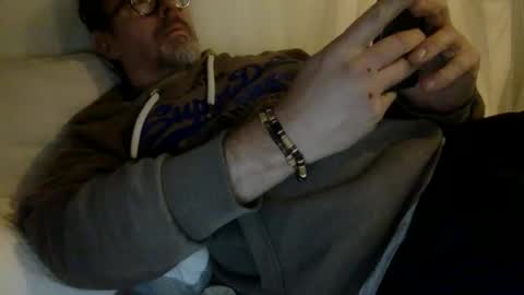 albandant online show from January 11, 2026, 11:48 am