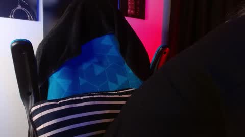 Albert online show from November 28, 2025, 4:37 am