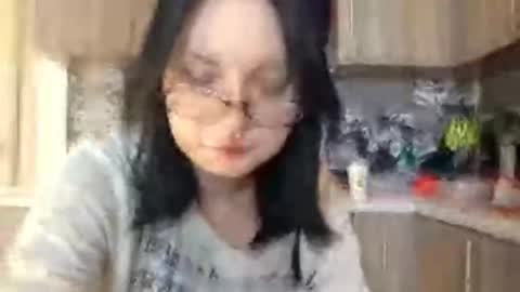 Snapshot of alberthamazierski chatting on February 19, 2026, 7:04 am Im Katrina online show from February 19, 2026, 7:04 am