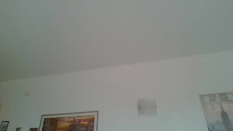 albertodivenire online show from February 23, 2025, 11:44 am