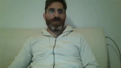 Snapshot of alcatrazcage chatting on January 2, 2025, 9:28 pm Alcatrazcage online show from January 2, 2025, 9:28 pm